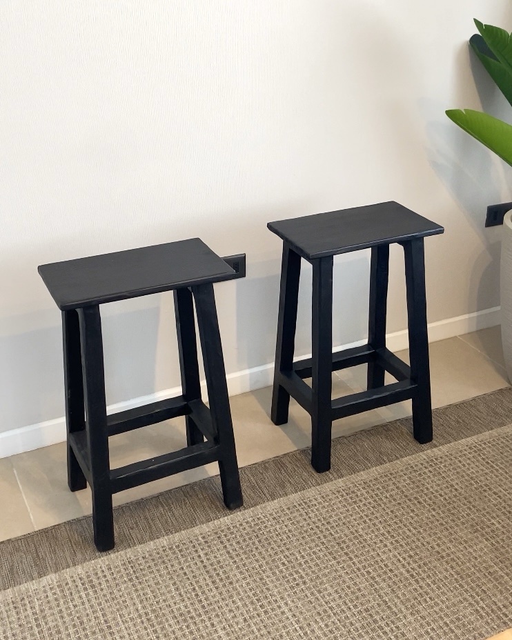 Taburete Alto negro 65 cm